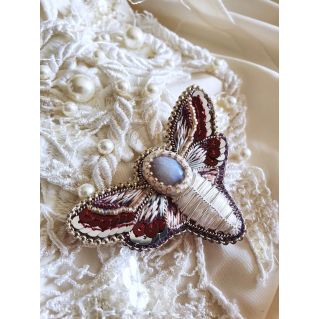 Broche Papillon de Nuit Agate