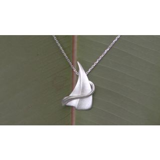 Кулон "Iris"