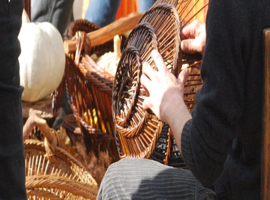 femmes ; artisanes dart ; artisanat dart ; savoir faire ; artisanart